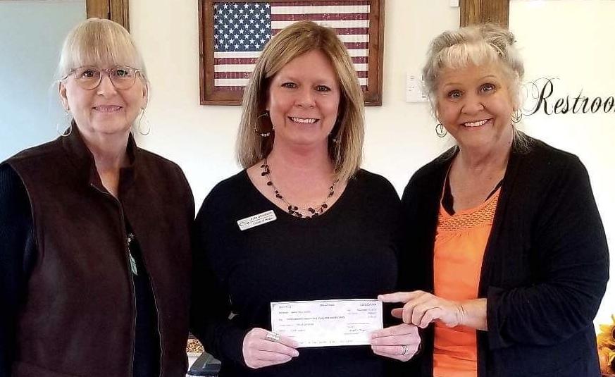 LULA LADIES PRESENTS DONATIONS